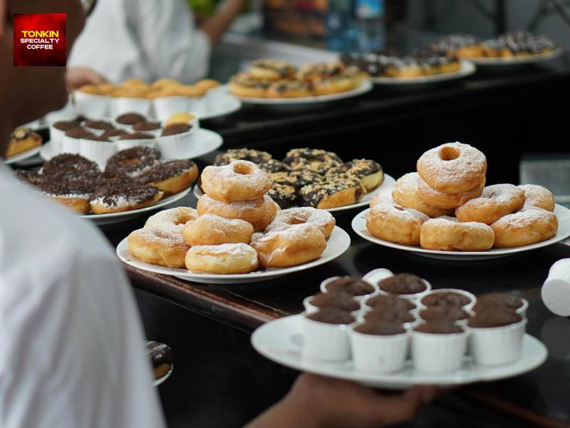 Thư mời dự tiệc Year end Party