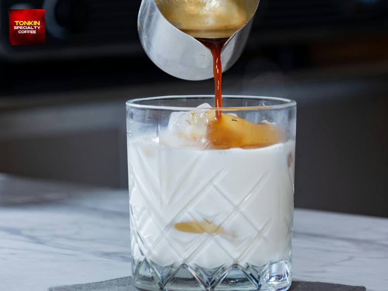 Các món trong tiệc đứng canape