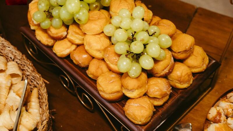 Bánh tiệc trà gồm những loại nào cho sự kiện?