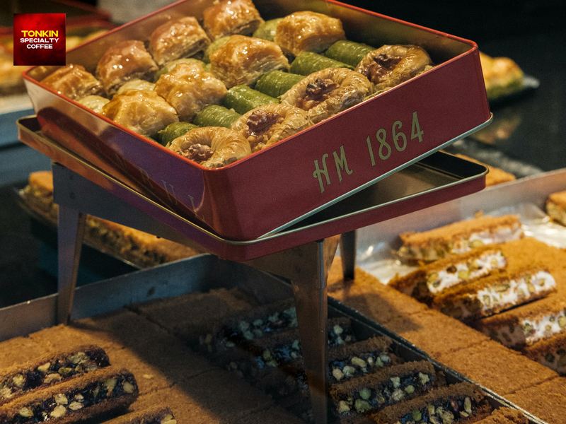 Tiệc trà bánh ngọt
