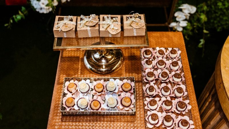 Trang trí tiệc trà